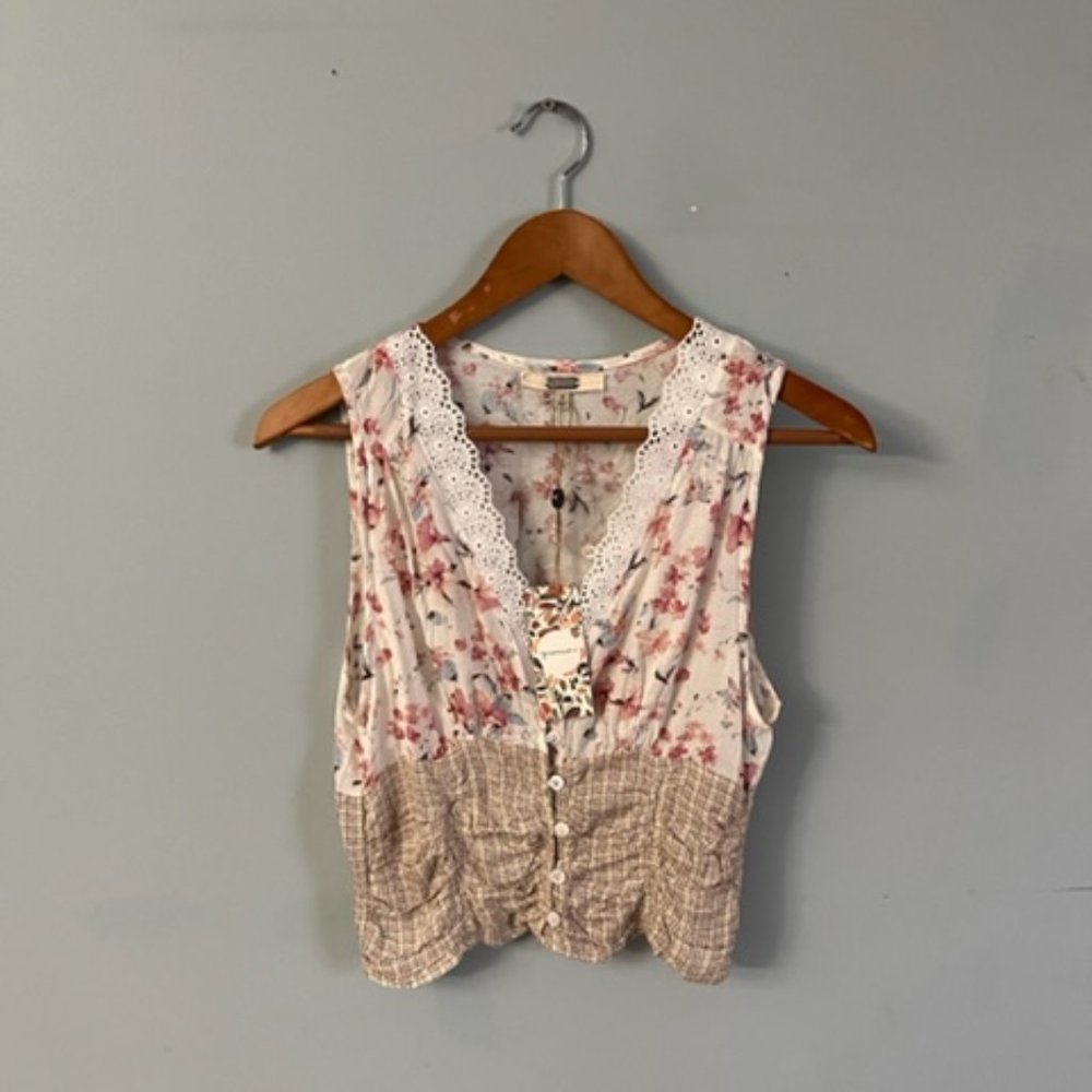 Gimmicks by BKE Sleeveless Blouse - (SM) NWT